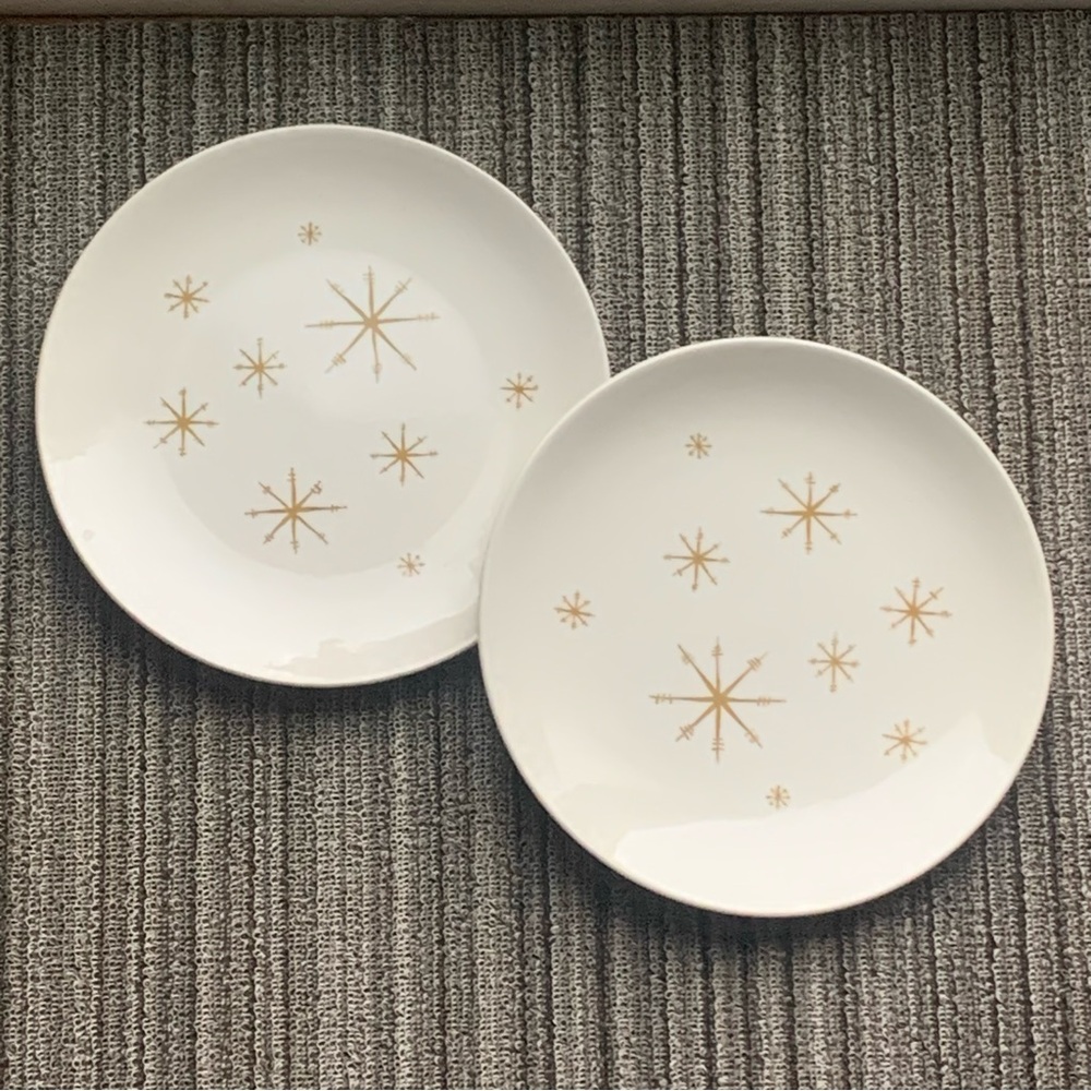 Star Glow Dinner Plates Royal - Ironstone